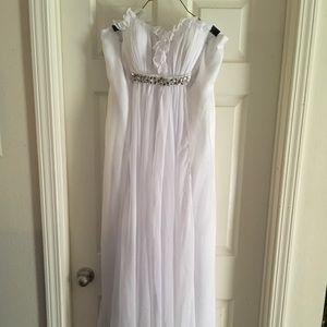 White, flowy wedding dress